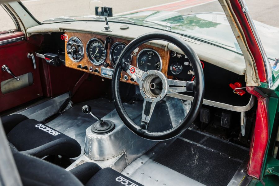 Photo by www.dennisnoten.com